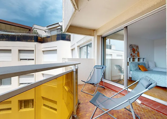 Les Terrasses De Saint Georges 100m Clim Parking アパート *